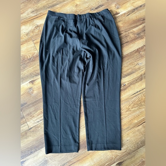 Catherine’s 22w pants - Picture 1 of 3